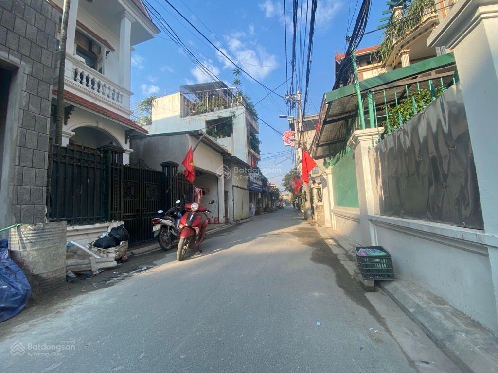 Bán nhà 3 tầng mới , trục chính đường làng võng la, đông anh, hà nội, giá cực chất 7,8 tỷ, 76,3 m2