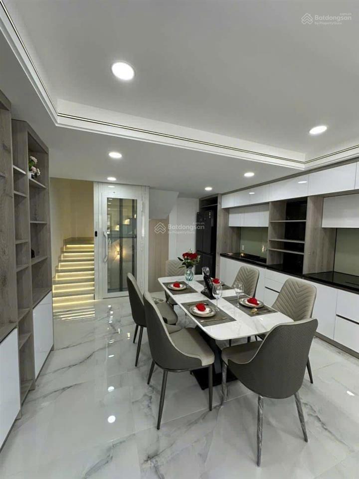 Chia tài sản bán gấp nhà hxh phạm văn chí, 4 x 14, 4 tầng btct, 4 pn, thiết kế hiện đại, cao cấp