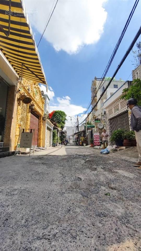 Chỉ nhỉnh 6 tỷ  70m2  mặt tiền kd  1 tầng  gần chợ tân hương  tân phú  đường nhựa 8m thông