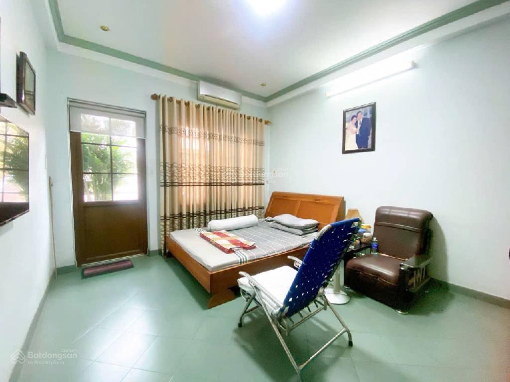 Giảm 700tr nhà 4 tầng 65m2 ngay siêu thị go trường chinh nhà ga t3 veiw công viên vip tân phú