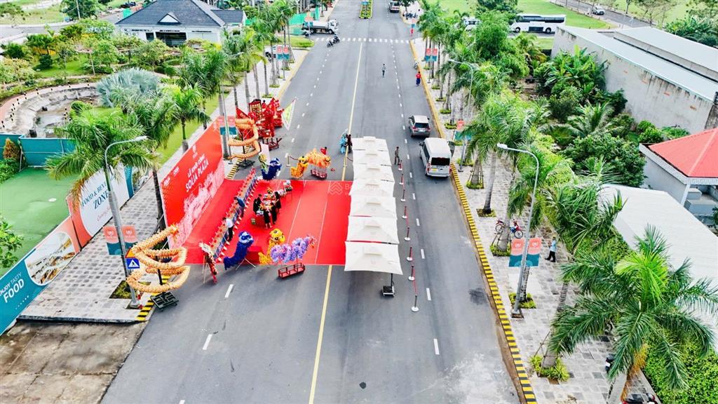 Đất full thổ cư sang tên ngay, bảo vệ 24/7 , 6x17 , xây dựng tự do, thanh toán 900tr nhận đất