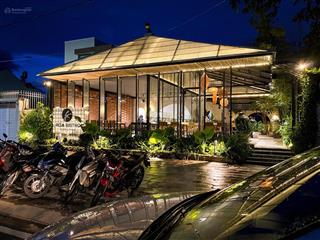 Siêu phẩm. cho thuê nhà mặt phố tô hiệu. diện tích 300m2 x 3 tầng,mặt tiền 15m,giá thuê 220tr/tháng