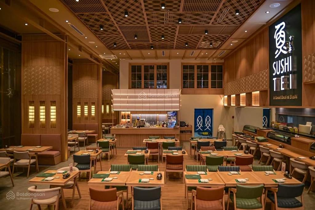 Cực phẩm.cho thuê nhà mặt phố huỳnh thúc kháng.diện tích 250m2 x 2 tầng,mặt tiền 15m,giá 260tr/th