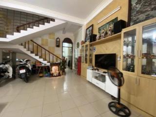 Bán nhà 3 tầng cực đẹp  mặt tiền tống phước phổ vị trí vàng gần vòng xoay 2/9 & duy tân