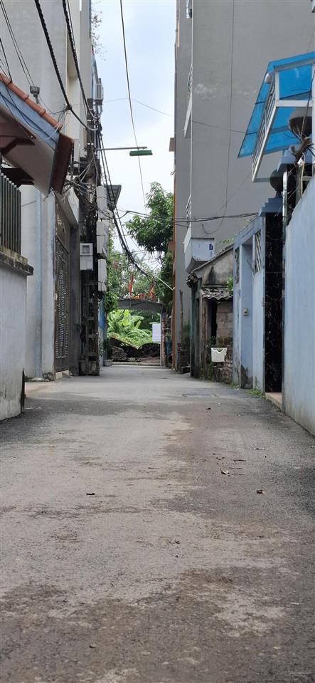 Hiếm! đất liên mạc, 32m2, vài bước chân ra ô tô tải tránh nhau,gần trường học các cấp,ngay ủy ban