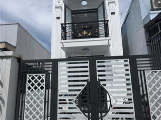 Nhà hẻm đường hai bà trưng (gần bên chợ 30/4) diện tích 4,67m x 18m (100% thổ cư)
