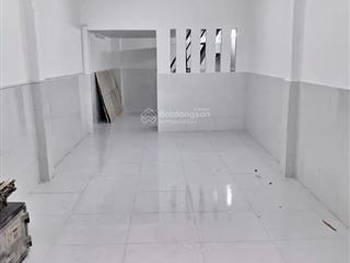 Bán nhà nguyễn văn cừ 49m² 2 tầng  8.1 tỷ  hẻm xe hơi q1, có gpxd