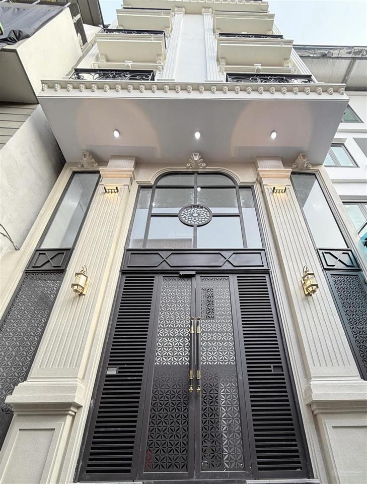 Gia đình em cần bánnhà vĩnh phúc75m8tầng*thang máy20/23phòng kkdoanh thu*1,8/năm.