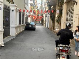 Bán gấpnhà kim mã70m7*tầngthang máy14 phòng kklô góc 3 thoáng.