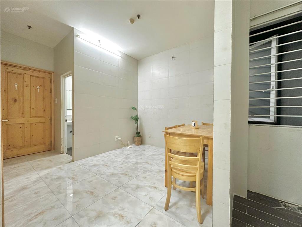 Căn hộ dịch vụ full nội thất ngay lê văn việt, ngã tư thủ đức, ufm, fpt, spkt, utc2, cđ công thương