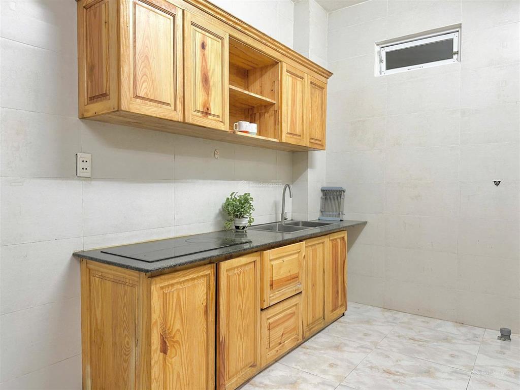 Căn hộ dịch vụ full nội thất ngay lê văn việt, ngã tư thủ đức, ufm, fpt, spkt, utc2, cđ công thương