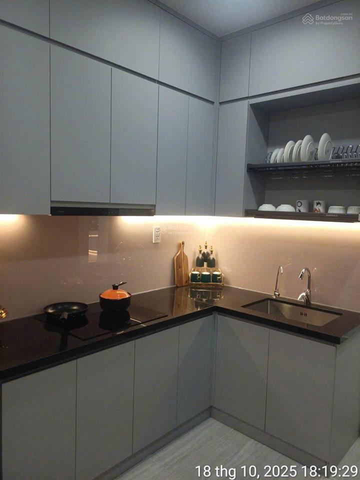 Bán căn hộ 3pn gần làng đại học