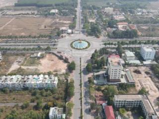 1 lô duy nhất 240m2 giá 3tỷ5 mặt tiền đẹp ngay vòng xoay nhơn trạch, sát vành đai 3, sang tên ngay