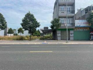 Thiếu nợ tôi cần bán gấp lô 188m2 chỉ giá 2tỷ7 gần chợ , đường 20m, lô vuông vức, dân đông