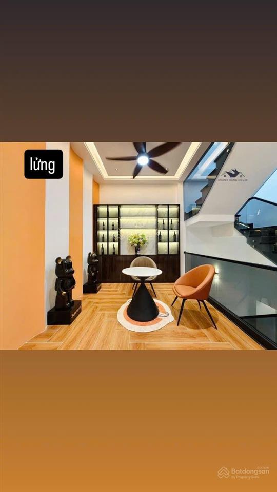 Bán gấp nhà đ.hương lộ 2, bình tân,101m2, giá chỉ 2,9 tỷ, còn hđ thuê 26tr/ thang