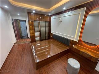 Hàng độc! mặt ngõ cầu giấy, thông tứ tung, vf3 vào, 40m2*5t, full nt, 100m ra phố, sđcc, chỉ 7,x tỷ