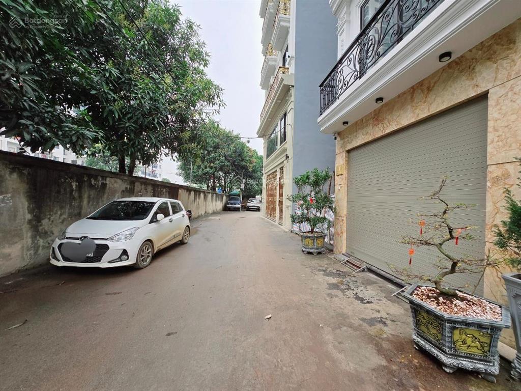 Nhà hiếm nguyễn đổng chi xe 4 chỗ vào, gần ga tàu điện, 6 phòng, 40m2*5 tầng, sổ đỏ đẹp, chủ tự xây