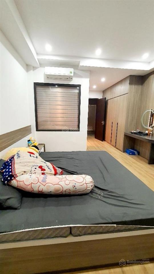 Nhà hiếm nguyễn đổng chi xe 4 chỗ vào, gần ga tàu điện, 6 phòng, 40m2*5 tầng, sổ đỏ đẹp, chủ tự xây