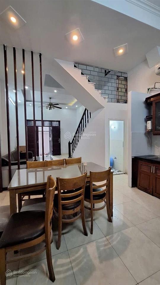 Hiếm! phố cầu giấy, mặt ngõ thông kinh doanh, 3 gác, gần phố, sổ vuông cực đẹp, mới, ở ngay 48m2*6t