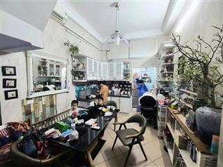 Bán nhà phân lô phương mai, trung tâm đống đa quận, vị trí đẹp, ngõ to ô tô đỗ cửa, kd sầm uất.