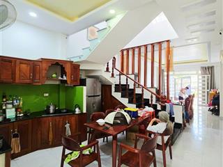 Nhà phố 111m2, 2 tầng, ngang 4.5m, hoàn công đủ, đường ô tô 9m, gần vinhomes grand park