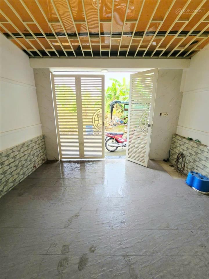 Bán nhà bề thế tặng thêm đất 5 tỷ quá đẹp xem là cọc ngay chắc chắn không còn căn nào đẹp bằng.