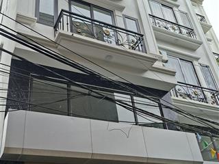 Bán nhà cầu bươu ô tô vào nhà, diện tích,40m, 5 tầng, mặt tiền 4,2m ,kinh doanh . 0388 034 ***