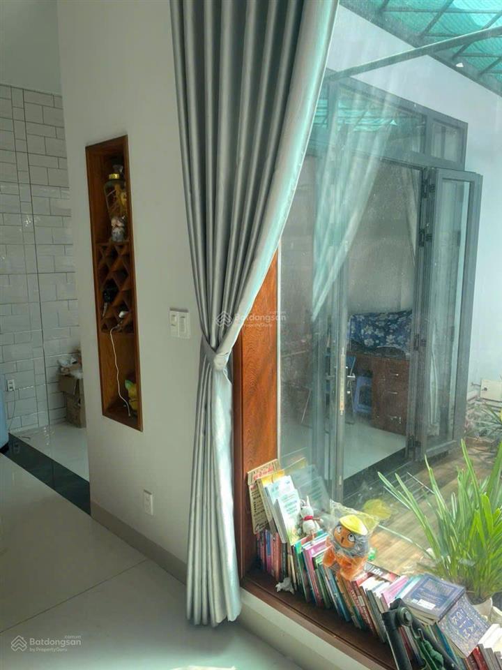 Nhà bán bình trị đông, bình tân, tên lửa thẳng 1 trục, 8x12.5m, biệt thự mini 2 tầng, tuyệt đẹp