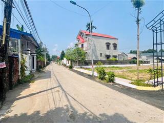 Chủ cần tiền gấp bán cắt lỗ lô góc 2 mặt tiền trục chính tại hoà lạc