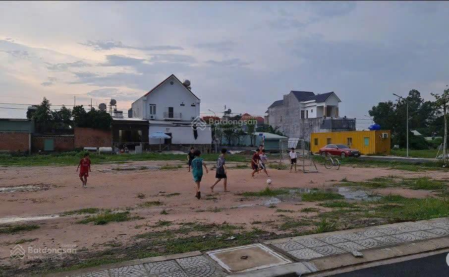 1tỷ2100m2kdc long thànhđất thổ cưsổ hồng từng lôsang tên trong ngàyưu đãi tới 15%