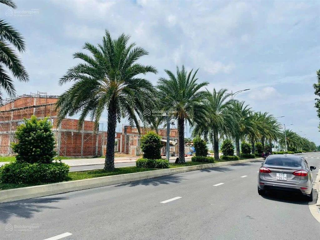 Hơn 10tr/m2 cho 100m2 thổ cư gần sân bay long thành. sổ sẵn, hạ tầng, thổ cư 100%. chiết khấu 15%