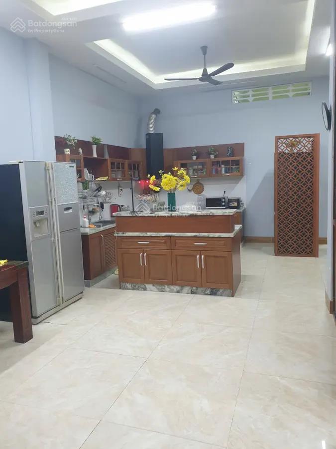 Bán biệt thự tại đường cao lỗ, quận 8, tp.hcm, 30 tỷ, 186m2 giá siêu hời