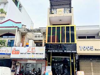 Mtkd hiếm ngay chợ đường độc lập 3.8x10m trệt 3 lầu. giá 8.95 tỷ còn thương lượng.