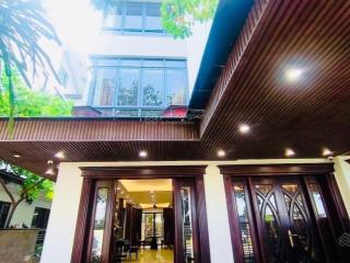 Bán nhà kđt gamuda garden, view vườn hoa, mặt tiền rộng, nhà đẹp ở ngay