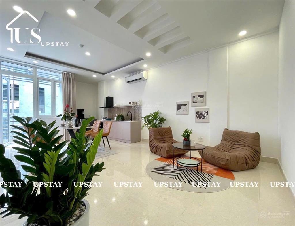 Diện tích lớn  ban công  siêu hiếm