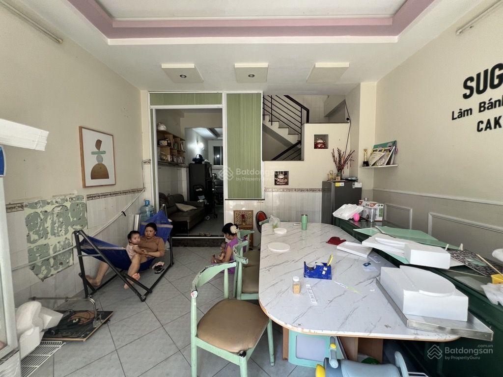 Bán nhà vũ tùng, p2 bình thạnh giáp phú nhuận 82m2 ngang đẹp gần 5m, 2 tầng, ô tô sát nhà, sổ vuông