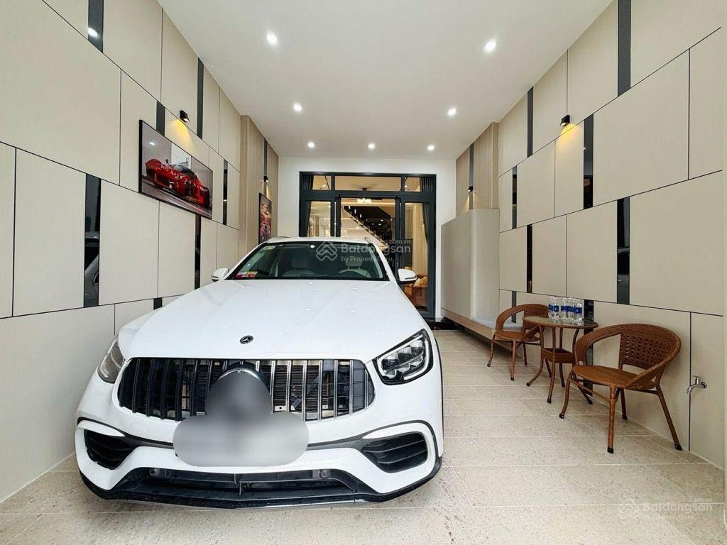 Nhà 4 tầng mặt tiền nguyễn duy cung,100m2,(4,3 x 24)4pn,4wc,sân thượng,có gara ô tô, chỉ có 11.99t