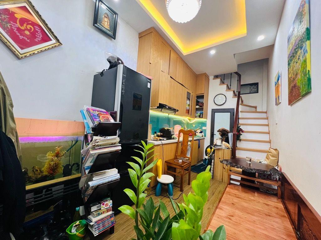 SIÊU PHẨM HÀNG BÚN – NHÀ 5 TẦNG THANG MÁY – KINH DOANH TẤP NẬP – NHỈNH 20 TỶ