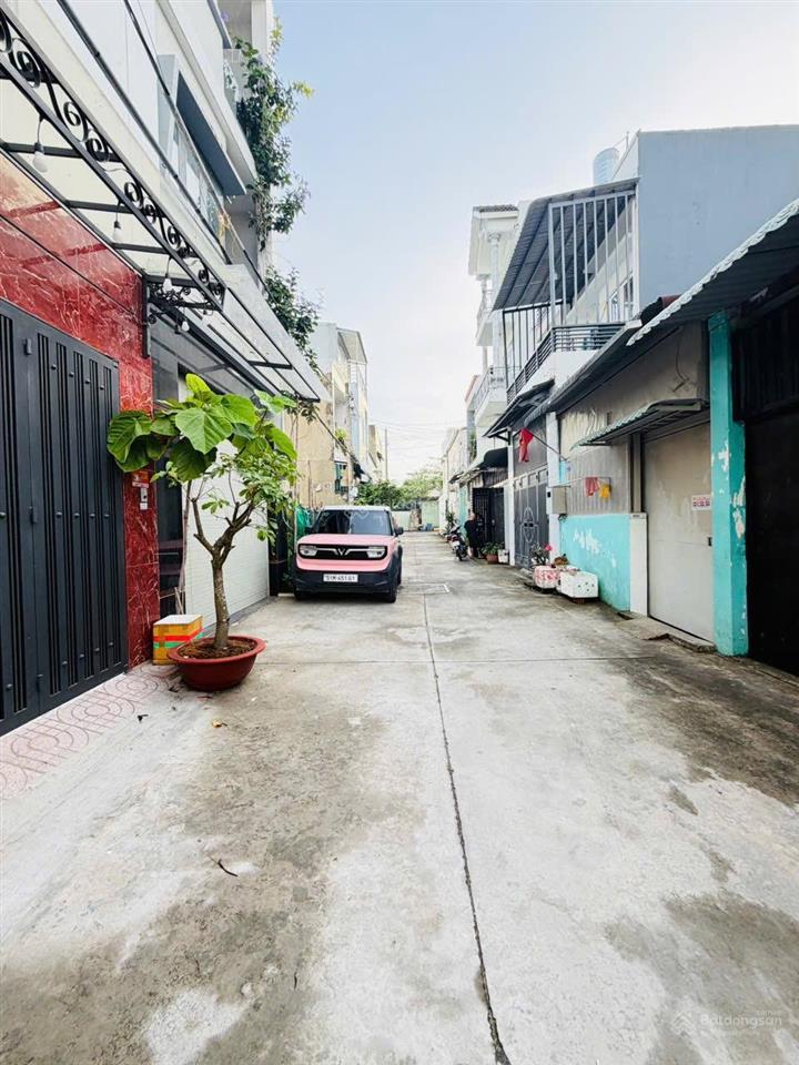 Nhà 2 lầu đường tx25 chính chủ xây ở chắc chắn