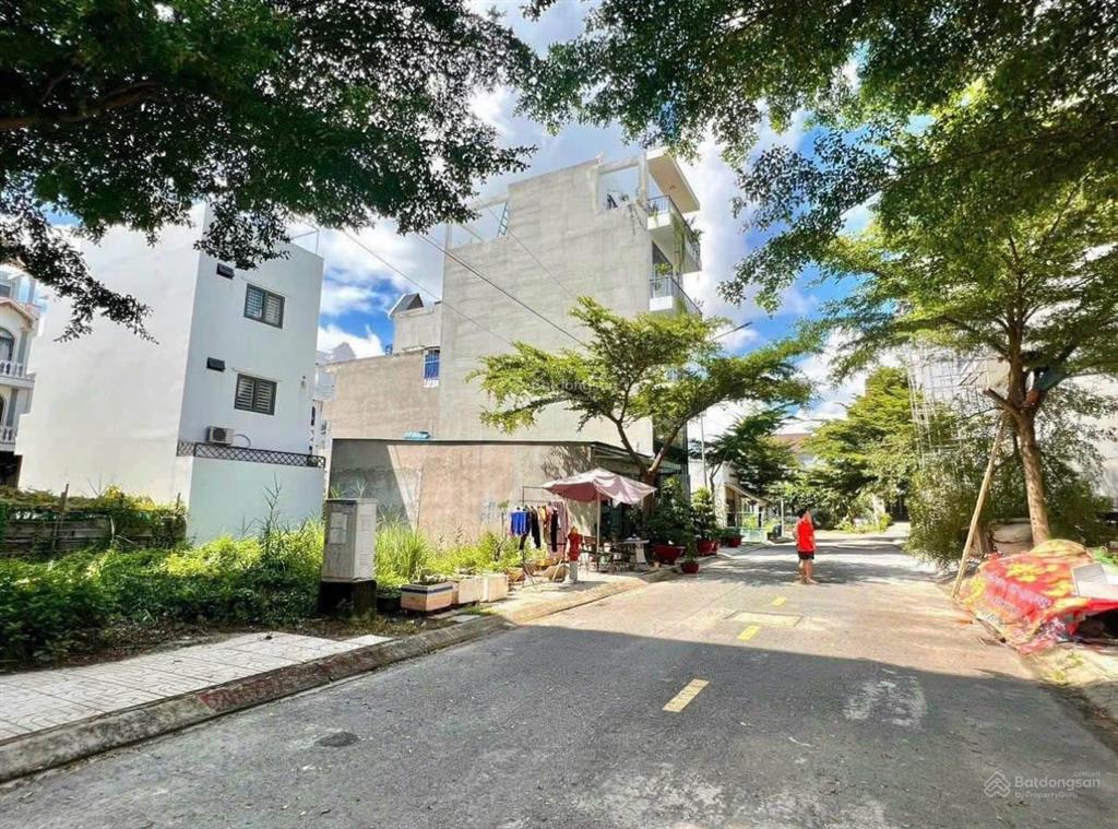 Đất khu vip đường 12m có vỉa hè gần chợ thạnh xuân