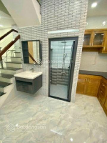 Cần tiền bán nhà cô mười nguyễn thị tần