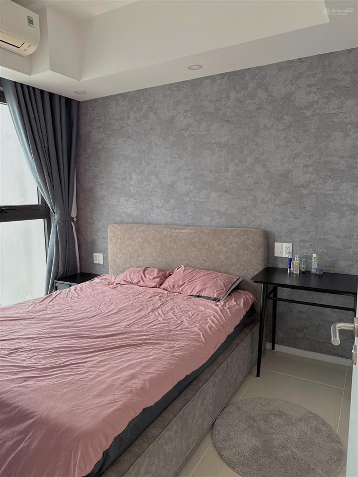 Cần tiền gấp nên bán nhanh căn hộ 2pn  diện tích 60m2