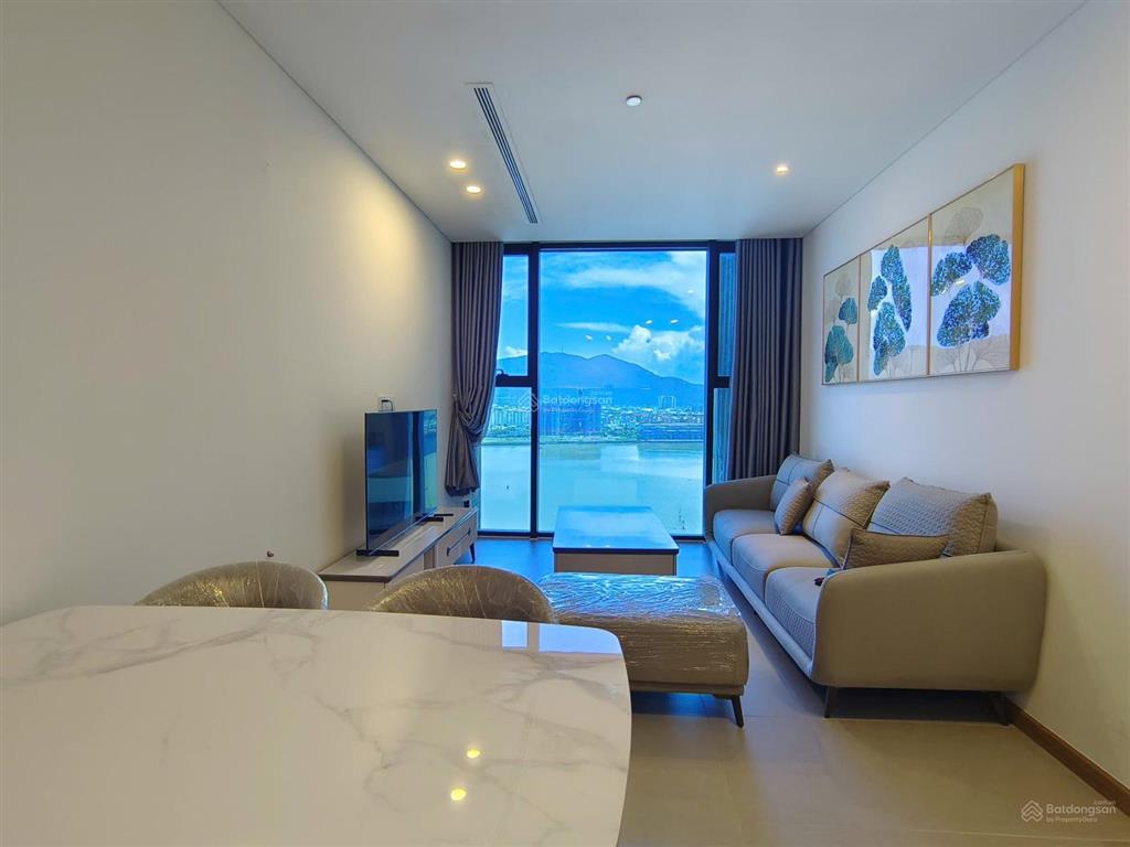 Cần tiền bán gấp căn 2pn, sam towers mặt sông hàn đã có sổ hồng