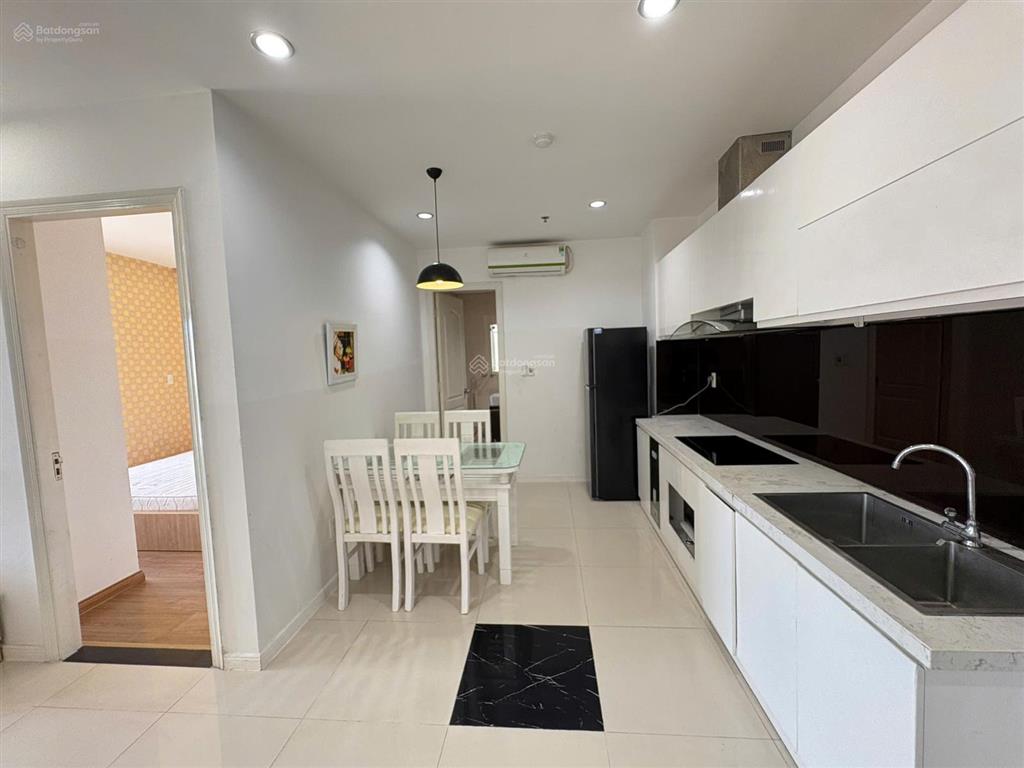 Chủ cần tiền bán gấp căn 2pn monarchy có sổ giá cực tốt