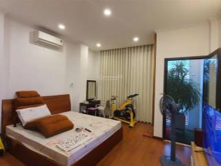 Bán nhà trần hưng đạo 51m² 3 tầng  19 tỷ  hẻm vip, nội thất đẹp, trung tâm q1