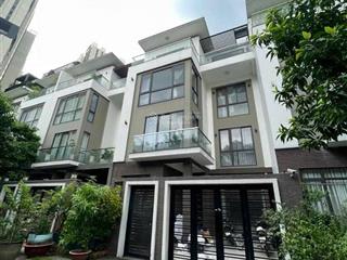 Cho thuê siêu phẩm nhà phố  hà đô centrosa