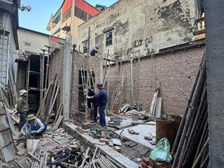 Bán nhà 5 tầng có thang máy  yên lũng, an khánh  39m  giá 8.xtỷ 0972 969 ***