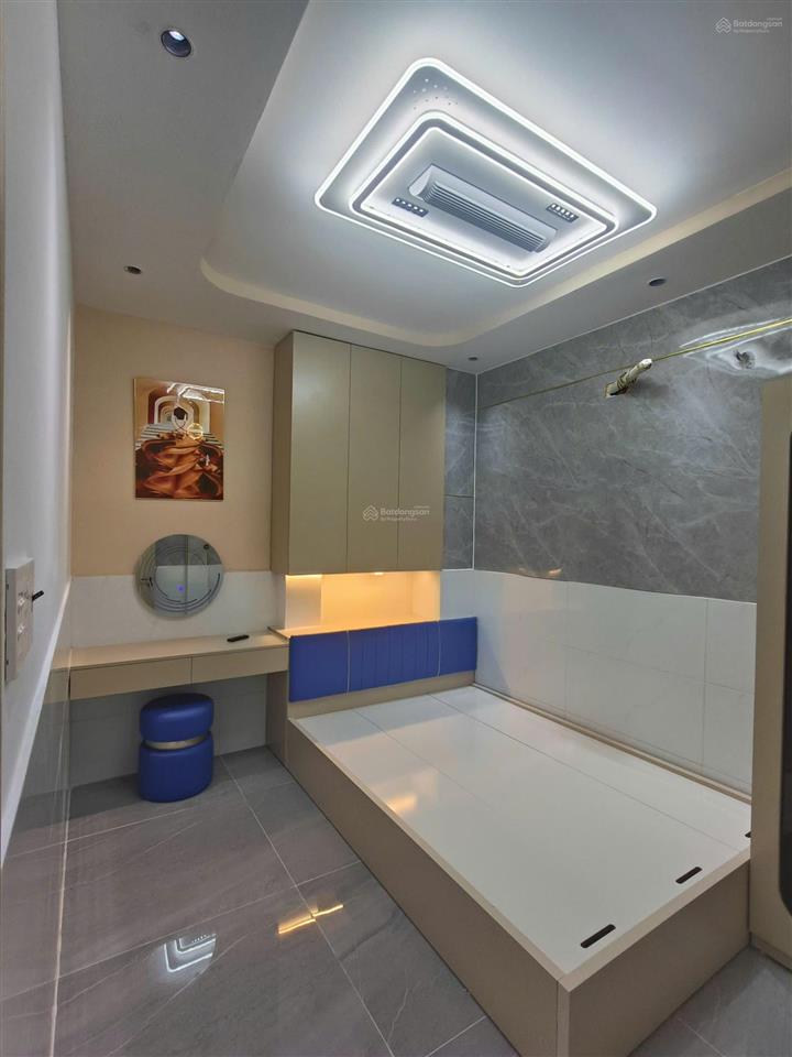 Nhà 2 tầng mới full nội thất gần aeon tân phú  dt 60m2  giá 5 tỷ 9 thương lượng   0985 576 ***