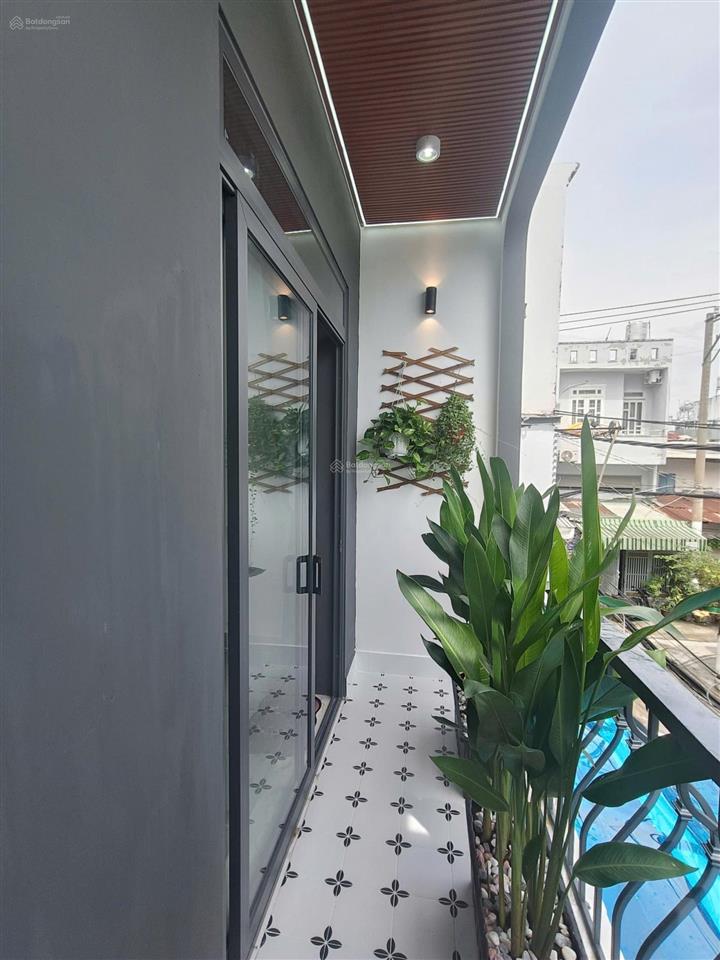 Nhà 2 tầng mới full nội thất gần aeon tân phú  dt 60m2  giá 5 tỷ 9 thương lượng   0985 576 ***