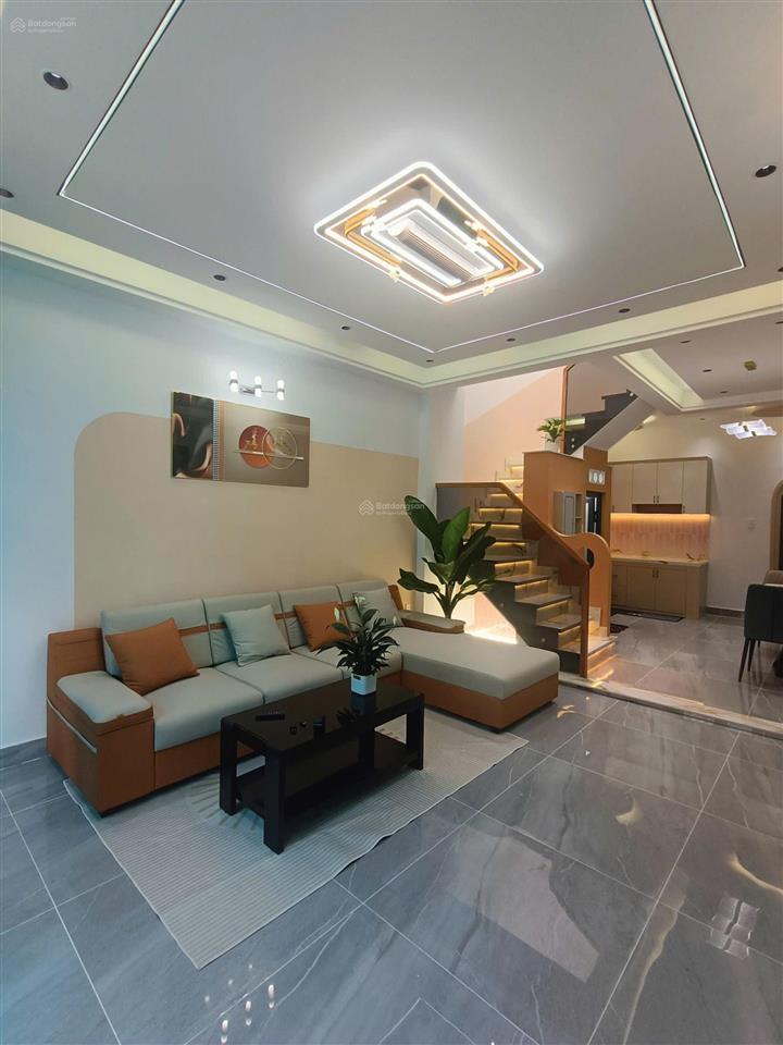 Nhà 2 tầng mới full nội thất gần aeon tân phú  dt 60m2  giá 5 tỷ 9 thương lượng   0985 576 ***